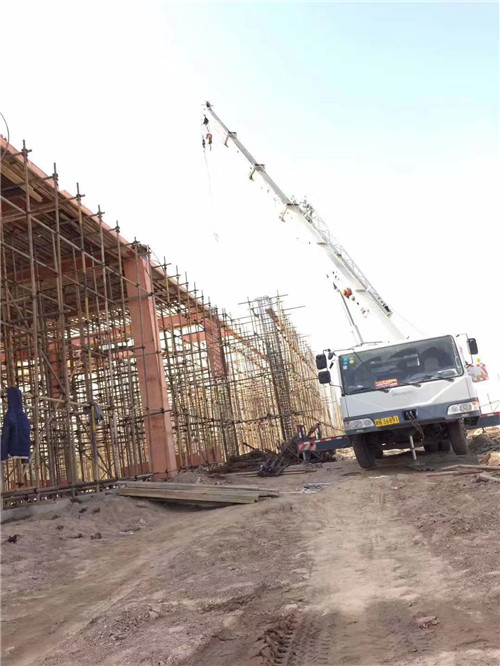 荣昌区吊车作业的安全注意事项有哪些？